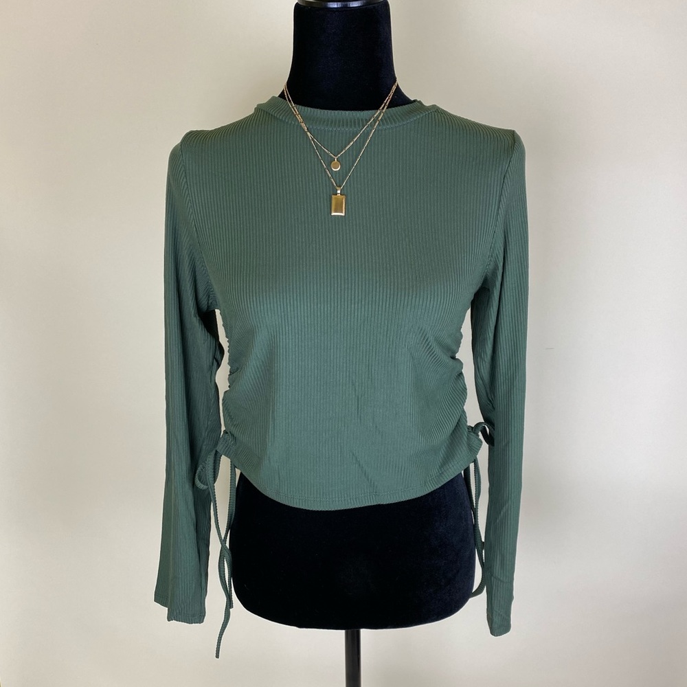 🐢Scrunch Crop Top